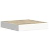 Oak_and_white