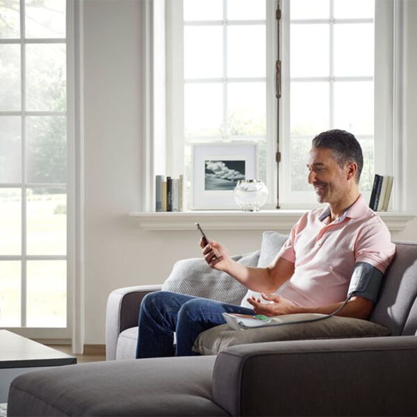 Soehnle Misuratore di Pressione da Braccio Systo Monitor Connect 400